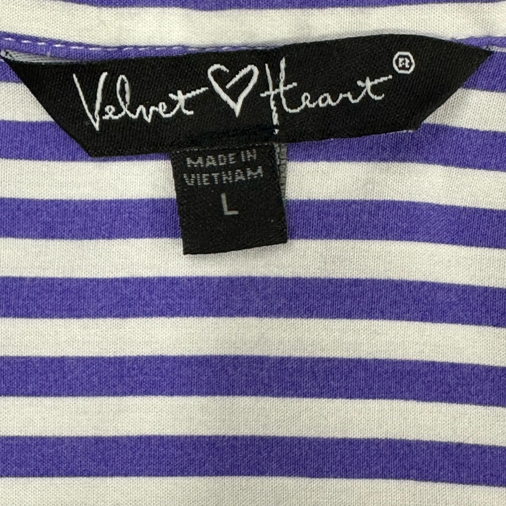 💜Velvet Heart Purple and White Striped Sleeveless Shirt💜 - Picture 2 of 8
